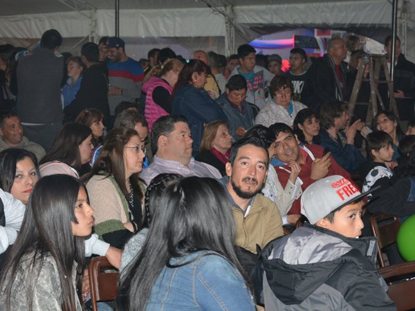 Se cerró el primer fin de semana de festivales de la Fiesta Provincial del Inmigrante