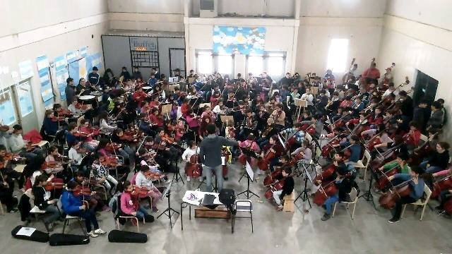 La Orquesta Escuela de Berisso festeja sus 11 años La Orquesta Escuela de Berisso festeja sus 11 años