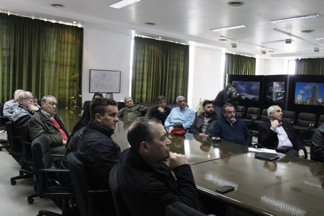 Reunión de Mario Secco y funcionarios con directivos de YPF