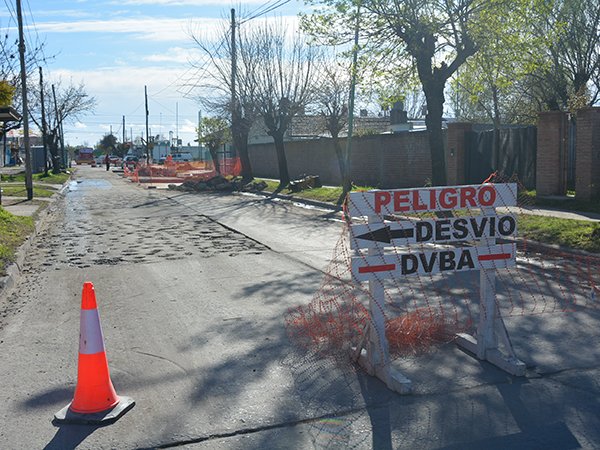 Reparación integral de pavimento sobre Avenida Mitre Reparación integral de pavimento sobre Avenida Mitre
