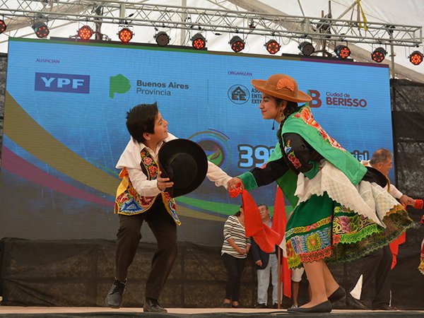 Se cerró el primer fin de semana de festivales de la Fiesta Provincial del Inmigrante