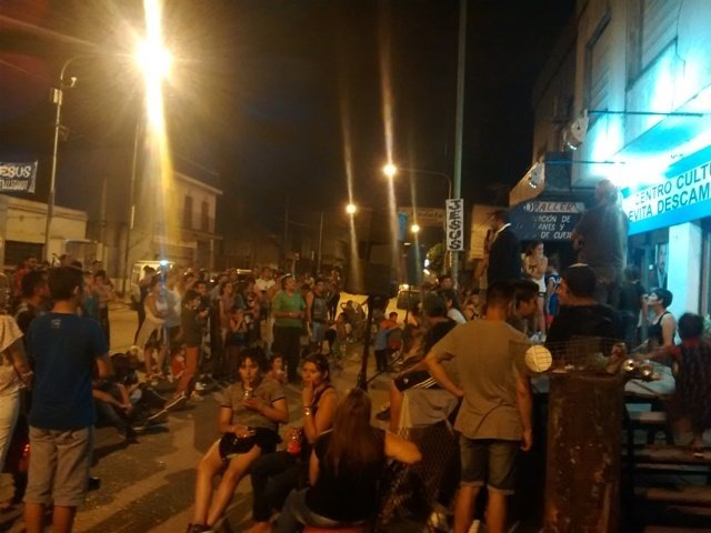 Y un día llegó: Jesús apareció abriendo un Centro Cultural en Villa Progreso