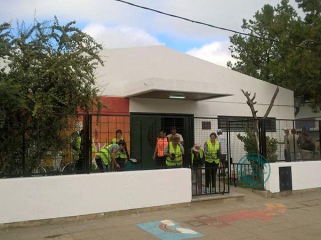 Cooperativistas realizan trabajos generales en Unidades Sanitarias de Berisso
