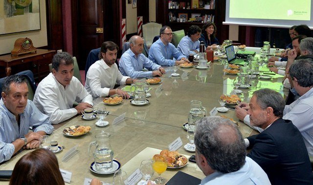 Reunión de Gabinete Provincial con Salvador a la cabeza