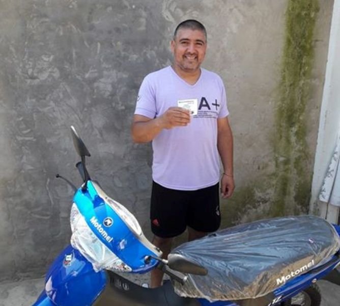 La JP La Cámpora de Berisso sorteó una moto para fin de año La JP La Cámpora de Berisso sorteó una moto para fin de año