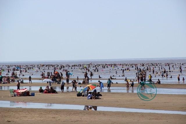 100 mil presonas colmaron la costa de Punta Lara 100 mil presonas colmaron la costa de Punta Lara