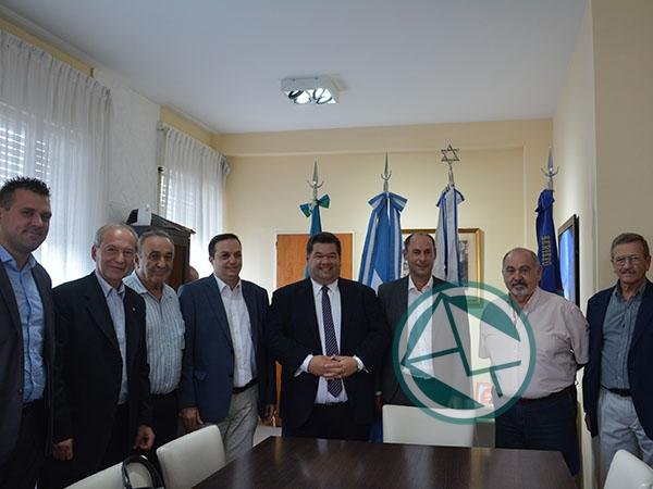 Nedela afianza el ecumenismo laico "del diálogo, afianzar los lazos y establecer acciones en conjunto" con la DAIA
