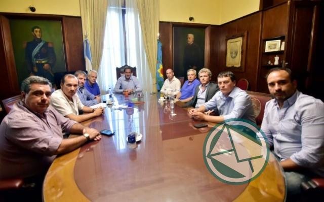 Garro presentó por twitter a los nuevos Secretarios que asumieron en el gabinete Garro presentó por twitter a los nuevos Secretarios que asumieron en el gabinete
