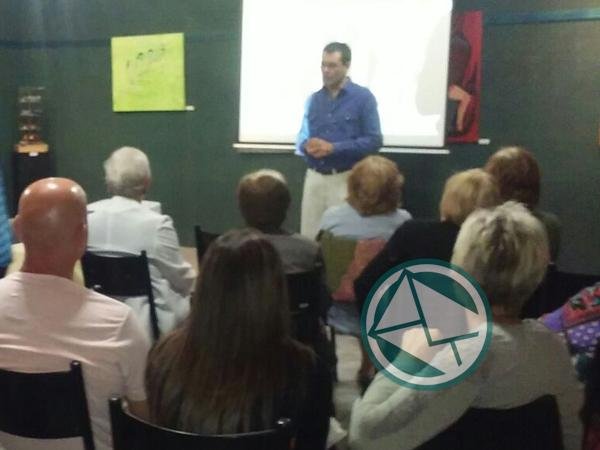 Nutrida convocatoria a la primera edición del "Cine de la Ribera"