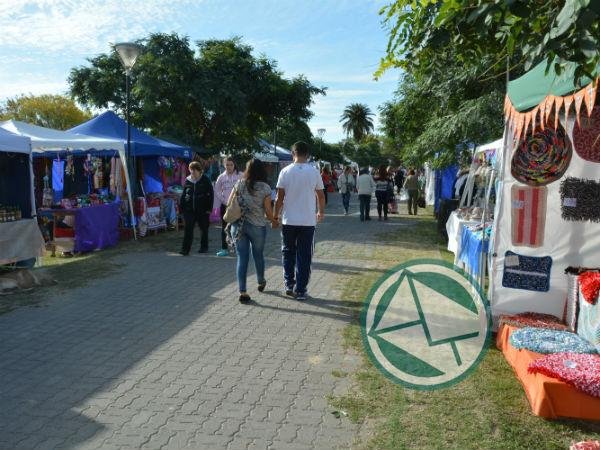 Empadronamiento de artesanos, manualistas y productores de Berisso