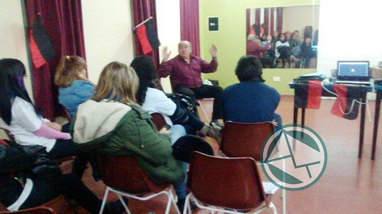 Referentes del PI debatieron en el CEyE sobre las audiencias del Tarifazo