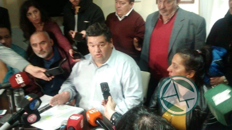 El alcalde Nedela repudió eufónicamente los hechos de violencia hacias los estudiantes de la Media 1