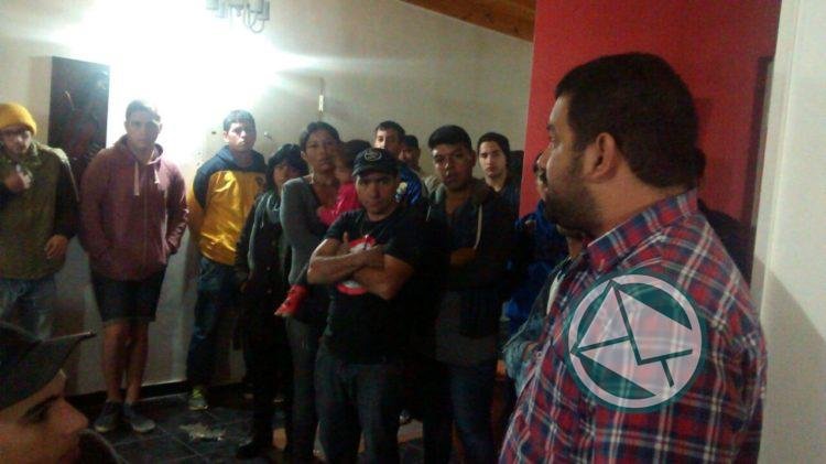 Encuentro y recorrida de Jesús Helguera en Villa Roca