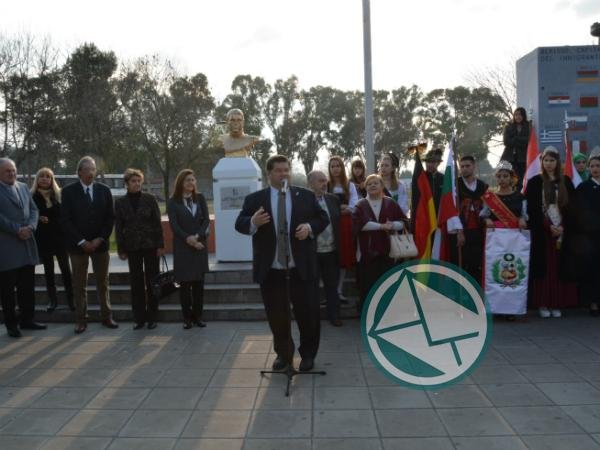 Nedela encabezó el Acto Central por el 146º aniversario de la Fundación de la ciudad de Berisso
