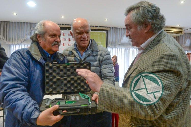 Con la entrega de nuevos alcoholímetros, finalizó la primera etapa de equipamiento para municipios