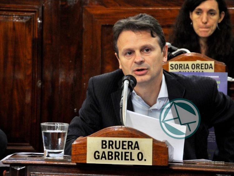 Gabriel Bruera pide al ejecutivo el funcionamiento de la Oficina Municipal de Inquilinos