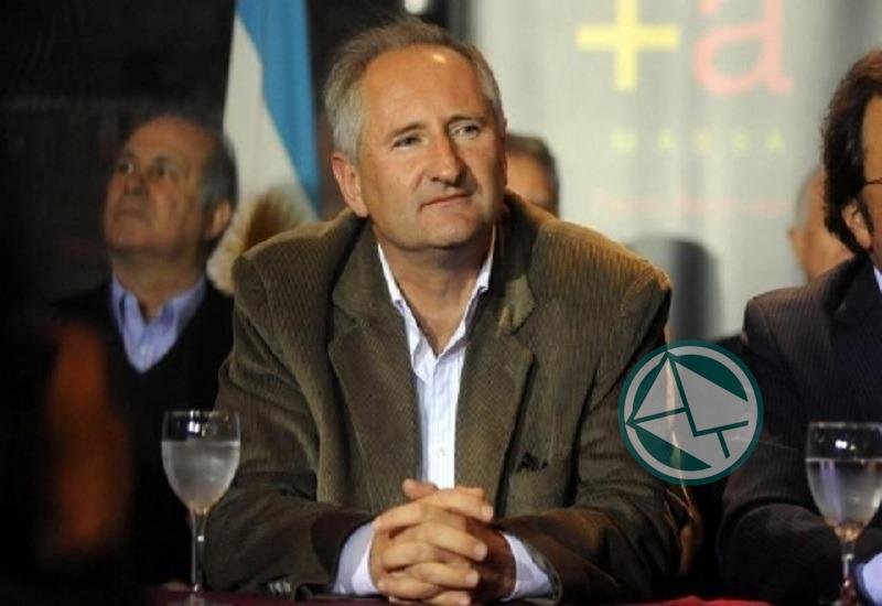 Carballo: “Randazzo tratar de pegarle a Massa porque no le puede pegar a Cristina”
