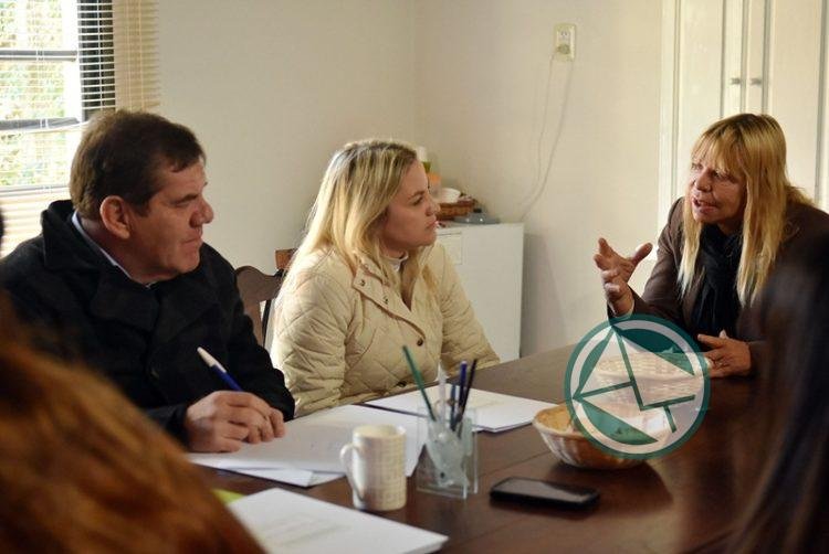 Guillermo Montenegro y Carolina Píparo estuvieron en La Plata abordando temas de seguridad integral Guillermo Montenegro y Carolina Píparo estuvieron en La Plata abordando temas de seguridad integral