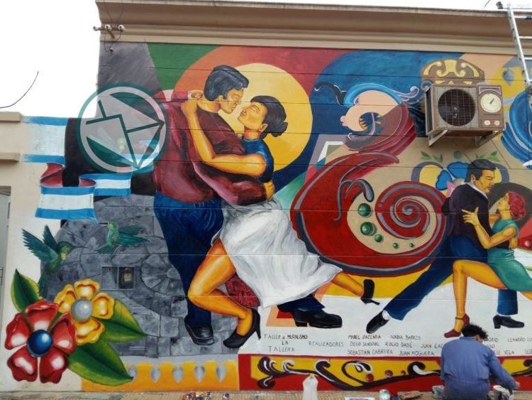 Nuevo mural en las calles de Berisso denominado “Tanto y Filete”