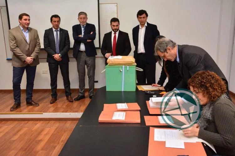 Se inició el proceso de licitación del cierre del basural de Azul