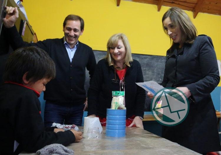 Vidal visitó la Casa del Niño de la localidad de Abasto Vidal visitó la Casa del Niño de la localidad de Abasto