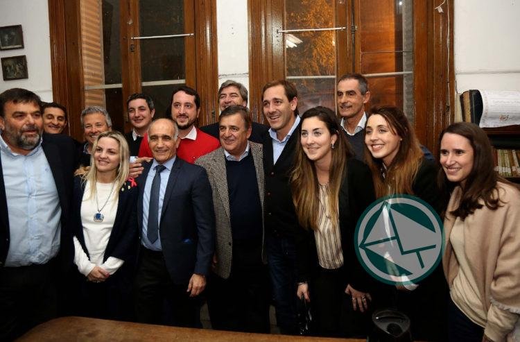 Garro y Salvador encabezaron acto en la Junta Central de la UCR