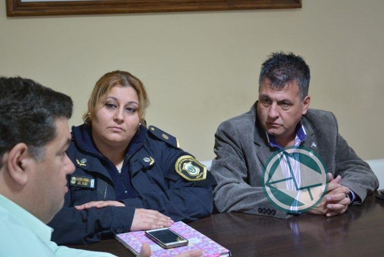 El Intendente Nedela se reunió con la titular de la Comisaría de la Mujer