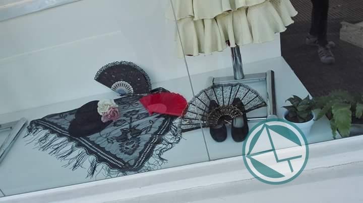 Convocatoria a los comercios a decorar sus vidrieras en el “Mes del Inmigrante” Convocatoria a los comercios a decorar sus vidrieras en el “Mes del Inmigrante”