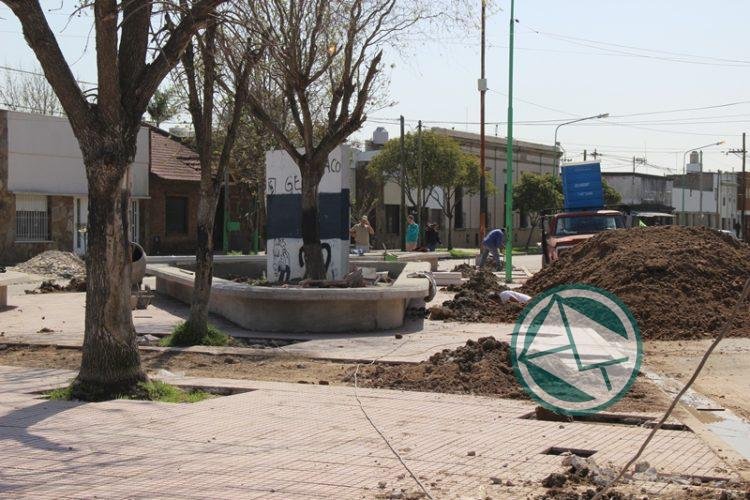 Avanza la renovación de la plaza Masantonio en Ensenada