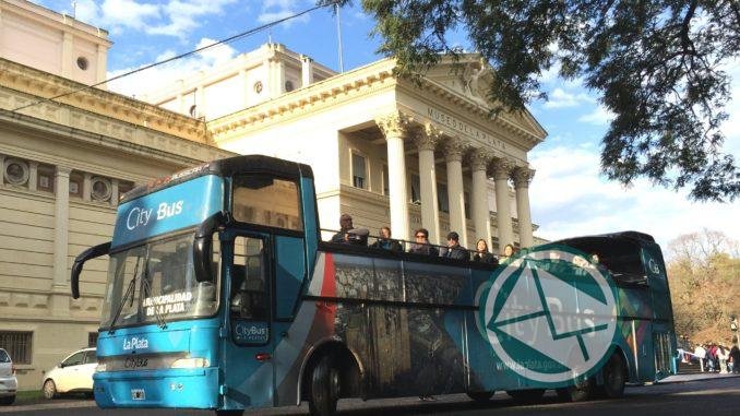 Presentación del City Bus platense Presentación del City Bus platense