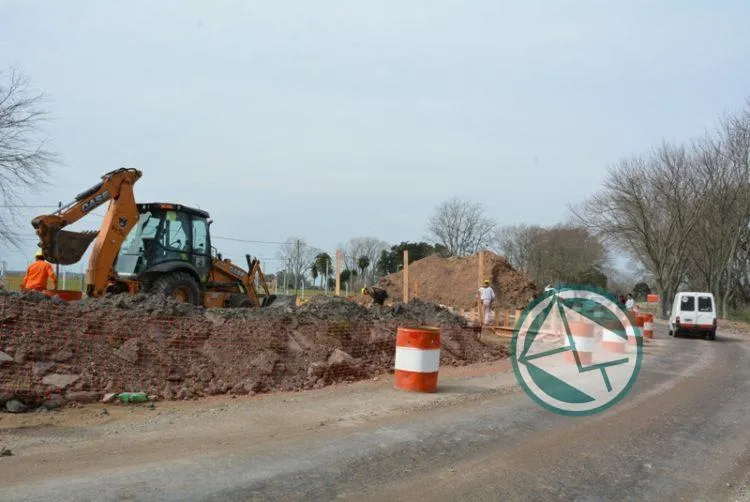 Ensanche y reconstrucción de puentes sobre la Ruta Provincial 11