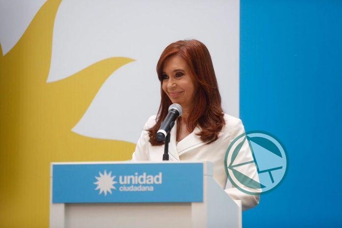 Cristina: “Sé que encabezo la lista negra del Presidente”