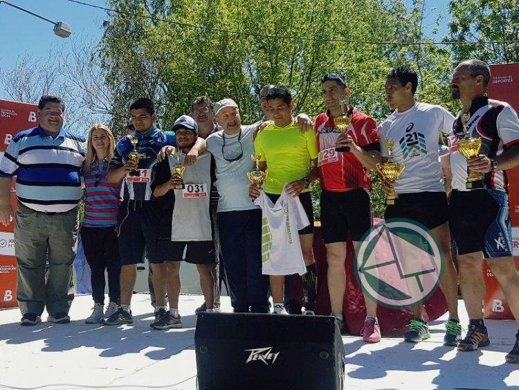 Con 50 parejas inscriptas se realizó el Duatlón “Fiesta de la Corvina”