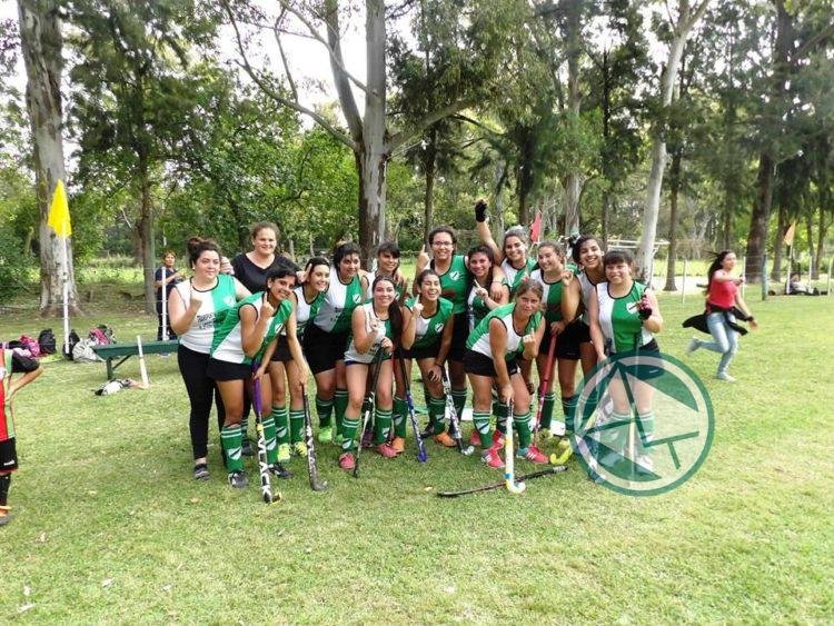 El Carmen campeonas de la Liga de Hockey Platense