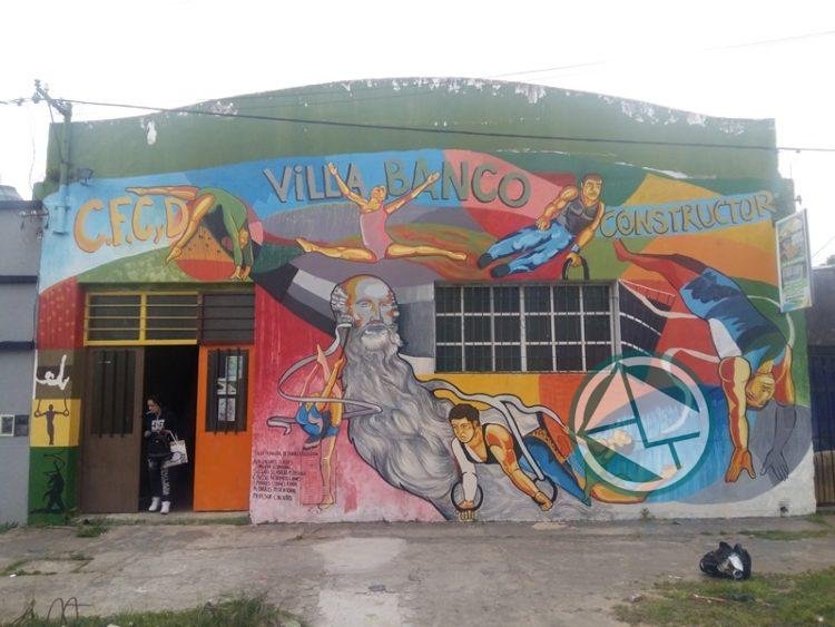 El taller de muralismo se luce en el Club Villa Banco Constructor