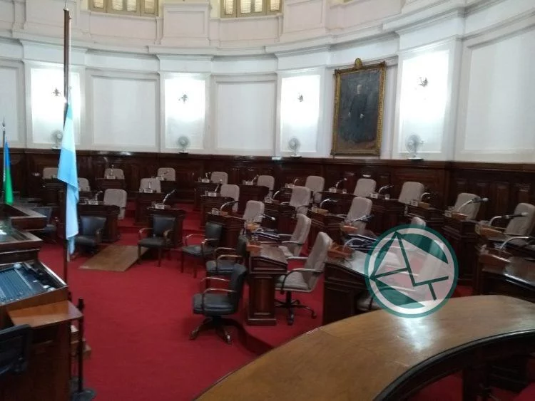 El jueves asumen los nuevos ediles platenses, se rearman los bloques y aparece la puja por las presidencias