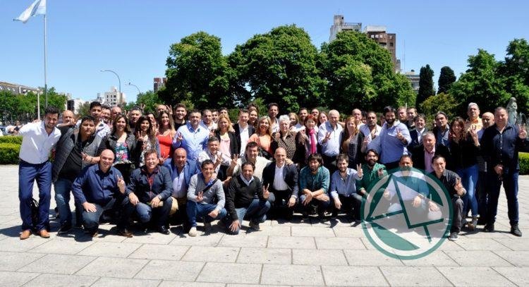 Lugones: "La militancia tiene que volver a ser la polea de transmisión de un proyecto nacional y popular" Lugones: "La militancia tiene que volver a ser la polea de transmisión de un proyecto nacional y popular"