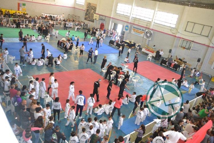 Más de 450 competidores participaron del Campeonato de Taekwon-Do “Ciudad del Inmigrante” Más de 450 competidores participaron del Campeonato de Taekwon-Do “Ciudad del Inmigrante”