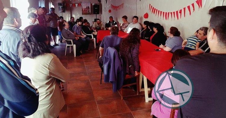 Reunión de Nedela con ediles y funcionarios en el Barrio Obrero