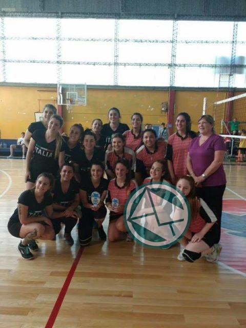 Se llevaron a cabo los Torneos de Vóley Inter-Colectividades Se llevaron a cabo los Torneos de Vóley Inter-Colectividades