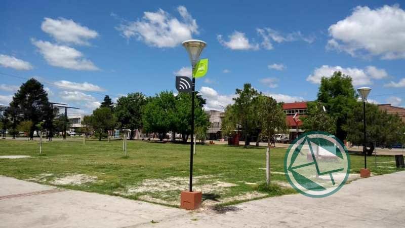 Se presenta el punto wi-fi público para la zona del Parque Cívico
