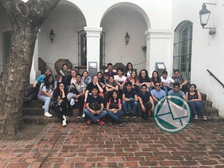 La Orquesta Escuela de Berisso recibió la visita de sinfónica peruana