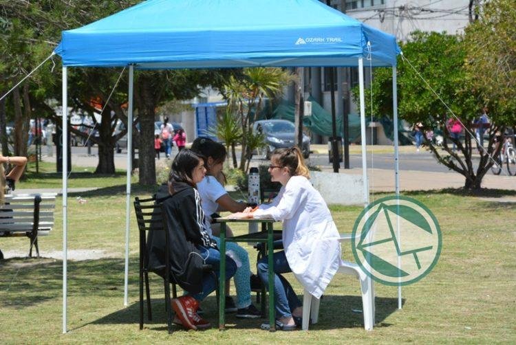 Por el Día Mundial del SIDA, se realizaron más de cien test rápidos para la detección de VIH