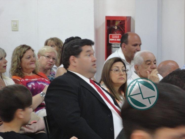 Asunción de ediles en Berisso: Cambiemos la grieta por un vallado