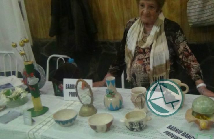Con distintos talleres, se realizó una reunión de camaradería entre Adultos Mayores del4