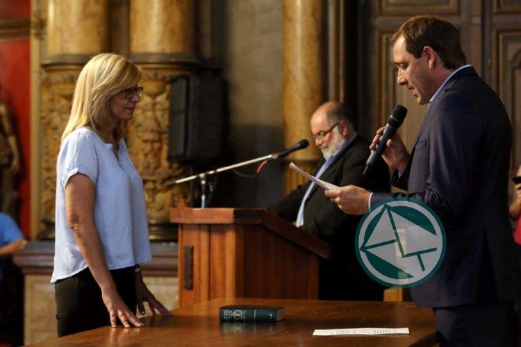 Garro les tomó juramento a los nuevos consejeros escolares