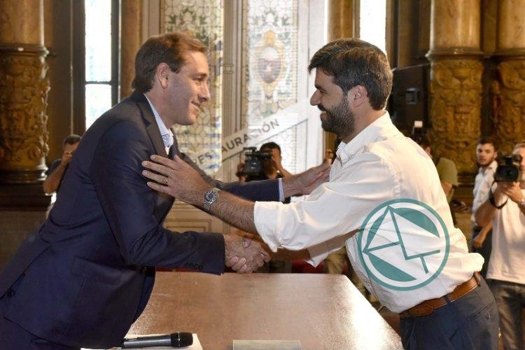Garro les tomó juramento a los nuevos consejeros escolares