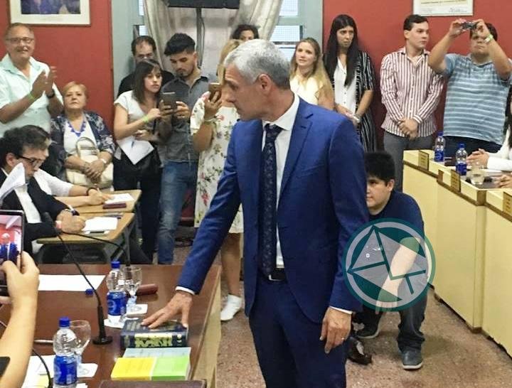 Fabián Cagliardi: “Mi compromiso es trabajar con todos" Fabián Cagliardi: “Mi compromiso es trabajar con todos"
