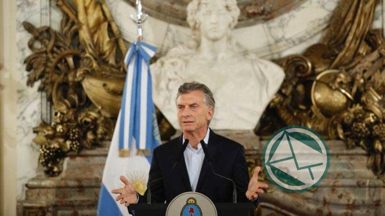 Sin autocrítica, Macri eligió victimizarse