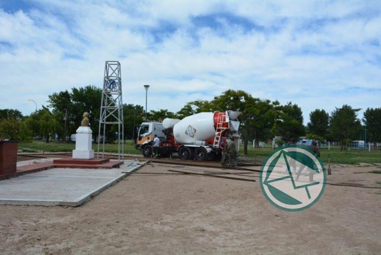 Avance de obras en la Plaza General Mosconi del Barrio Univeristario